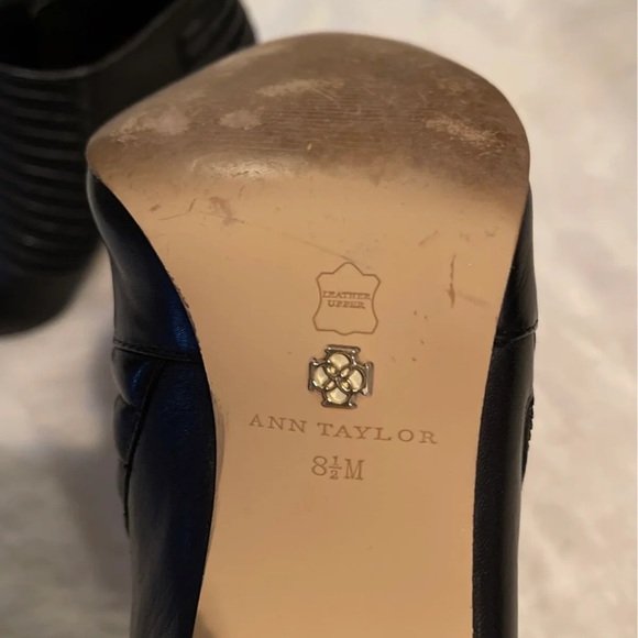 *SOLD* GORGEOUS! Black Leather Booties 8 1/2 - Picture 6 of 11